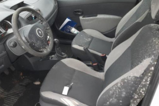 Aile avant droit RENAULT CLIO 3