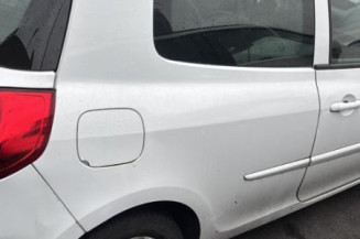 Aile avant droit RENAULT CLIO 3
