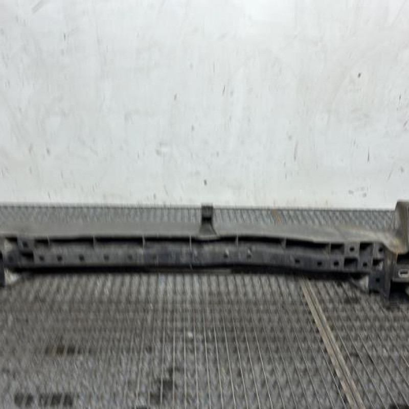 Absorbeur de pare choc arriere RENAULT CLIO 3 Photo n°4