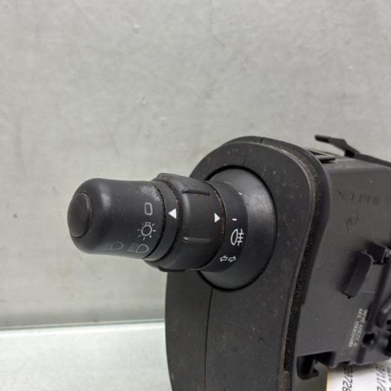 Commodo phare RENAULT CLIO 3 Photo n°2