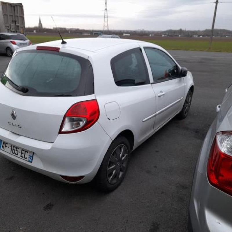 Commodo phare RENAULT CLIO 3 Photo n°8