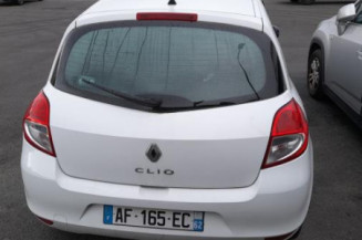 Renfort pare choc avant (traverse) RENAULT CLIO 3
