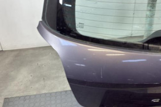 Malle/Hayon arriere RENAULT CLIO 3