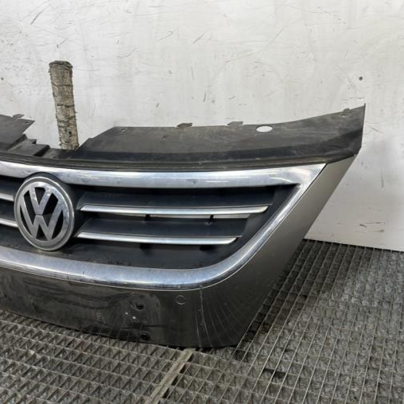Calandre VOLKSWAGEN PASSAT 5 Photo n°3