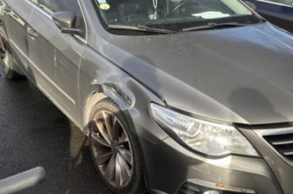 Calandre VOLKSWAGEN PASSAT 5