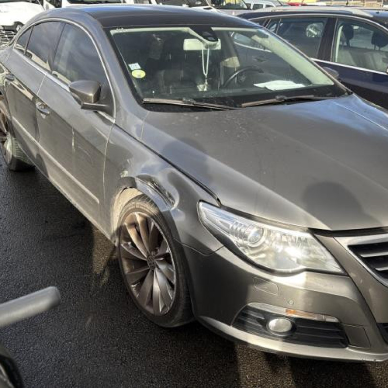 Calandre VOLKSWAGEN PASSAT 5 Photo n°7