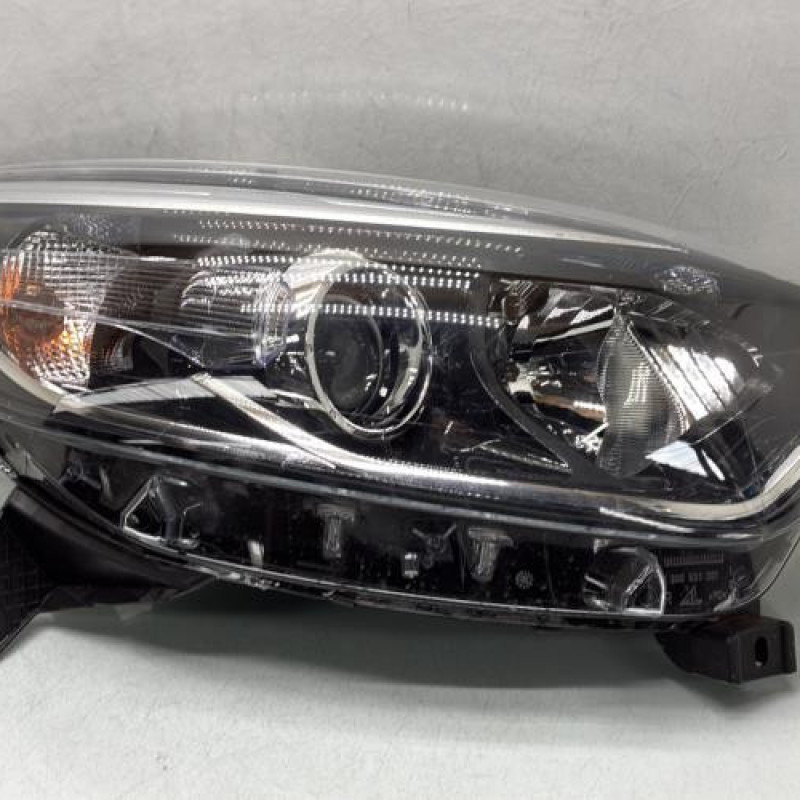 Optique avant principal droit (feux)(phare) RENAULT CAPTUR 1 Photo n°1