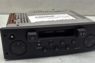 Autoradio d'origine RENAULT CLIO 2 Photo n°1