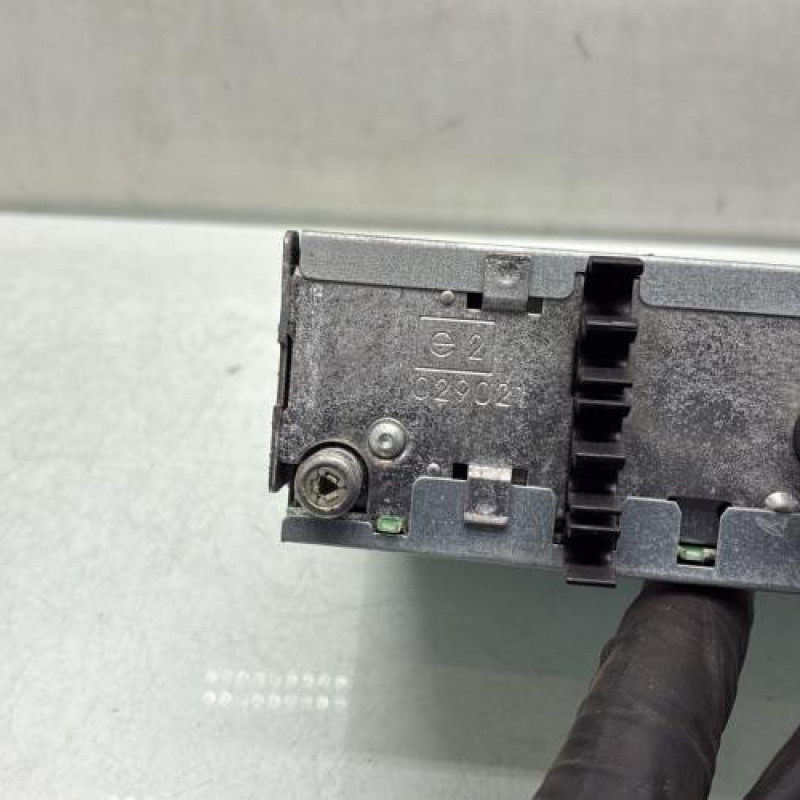 Autoradio d'origine RENAULT CLIO 2 Photo n°4