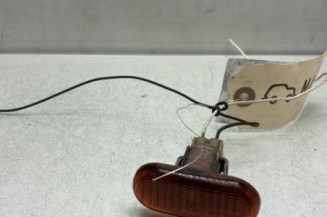 Repetiteur clignotant avant droit  (Feux) RENAULT CLIO 2 Photo n°1