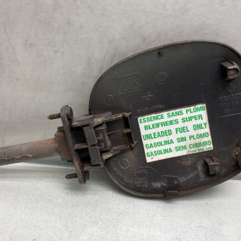 Trappe d'essence RENAULT CLIO 2 Photo n°4