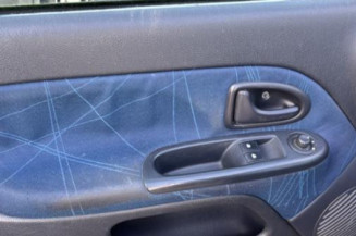 Trappe d'essence RENAULT CLIO 2