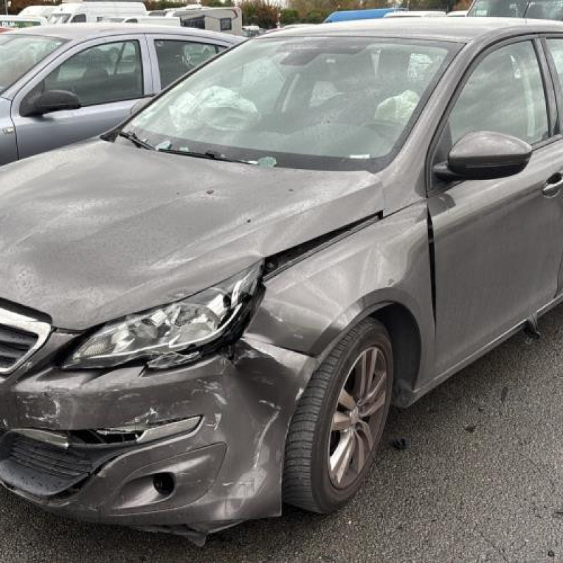 Plage arriere PEUGEOT 308 2 SW Photo n°5