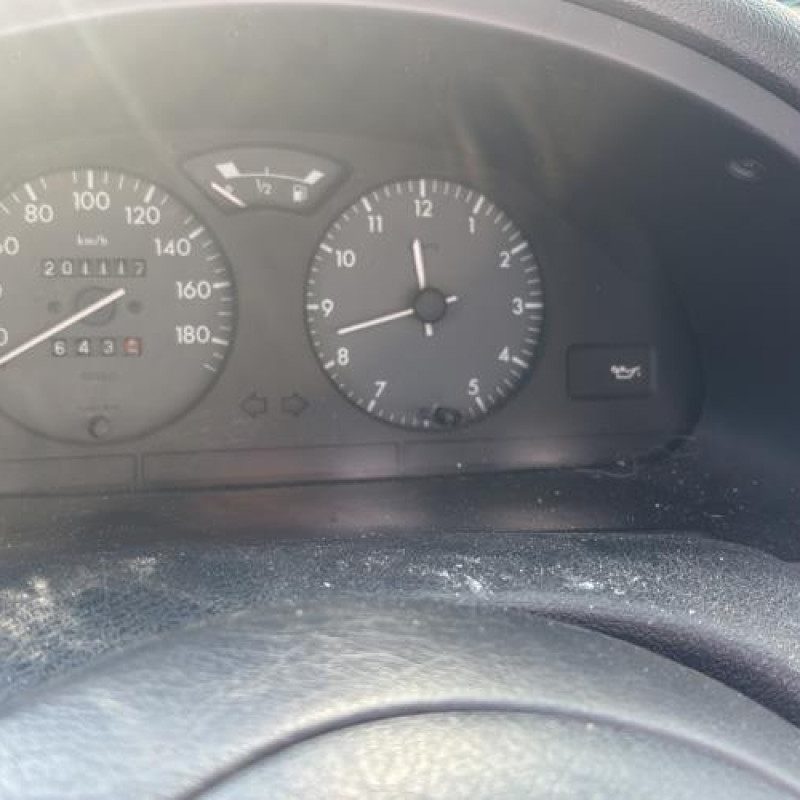 Reservoir essence CITROEN SAXO Photo n°13