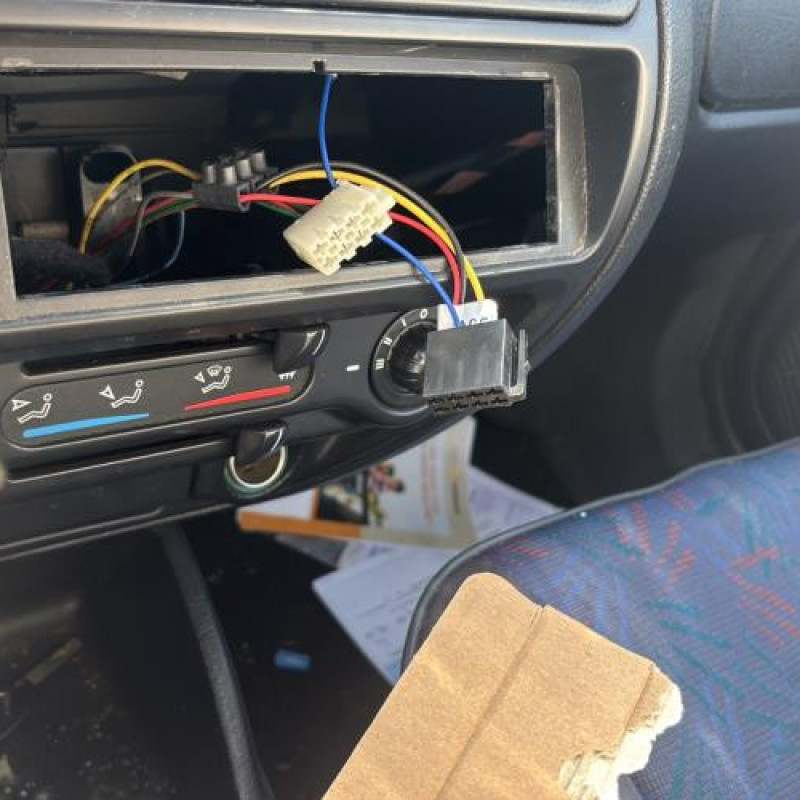 Reservoir essence CITROEN SAXO Photo n°15