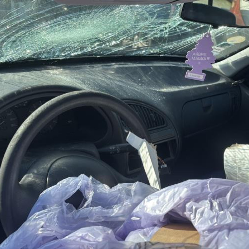 Reservoir essence CITROEN SAXO Photo n°16