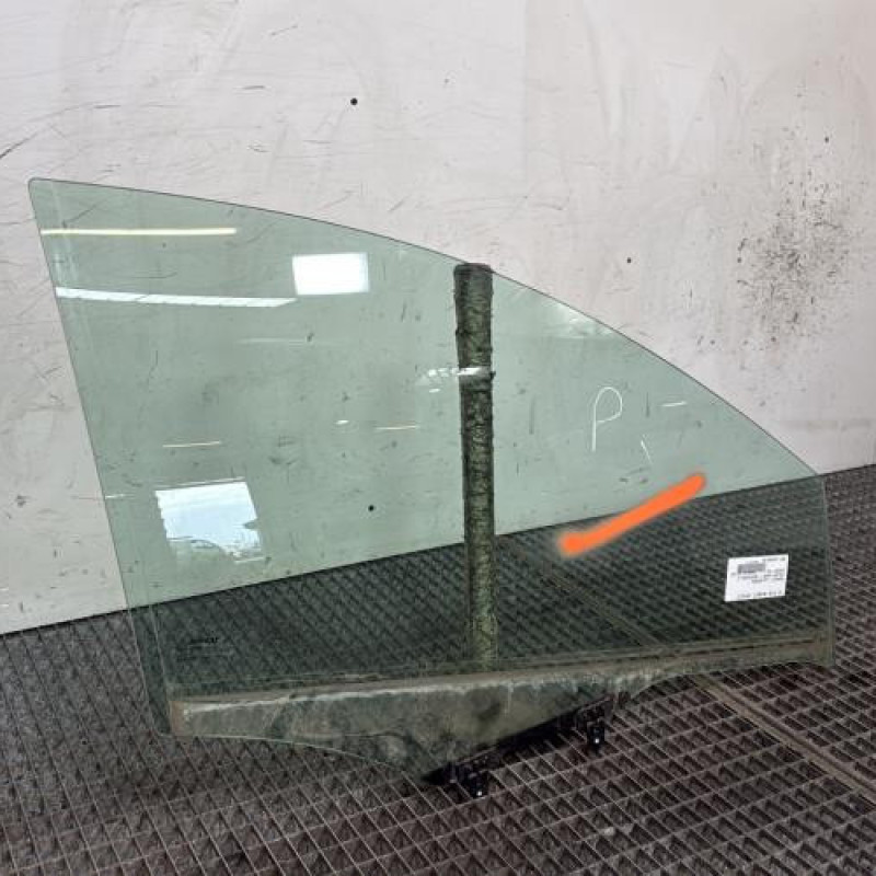 Vitre avant droit RENAULT KADJAR Photo n°3
