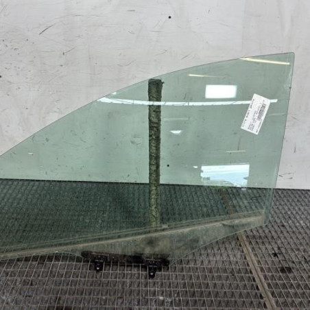 Vitre avant gauche RENAULT KADJAR Photo n°1
