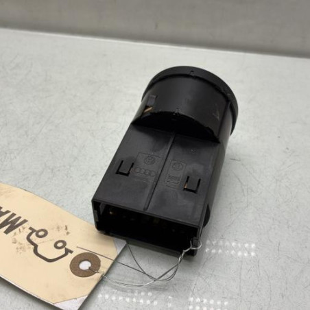 Commande de phare VOLKSWAGEN POLO 5