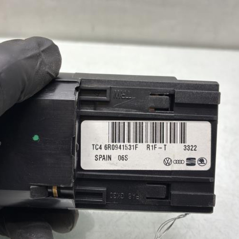 Commande de phare VOLKSWAGEN POLO 5 Photo n°4