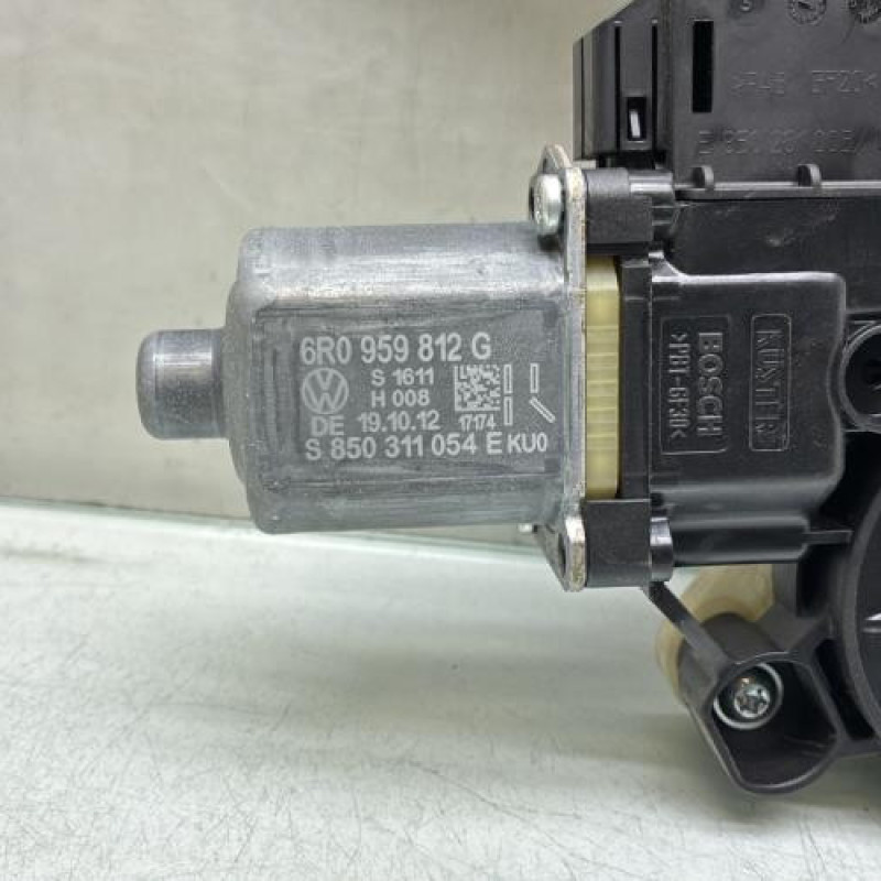Leve vitre electrique arriere droit VOLKSWAGEN POLO 5 Photo n°3