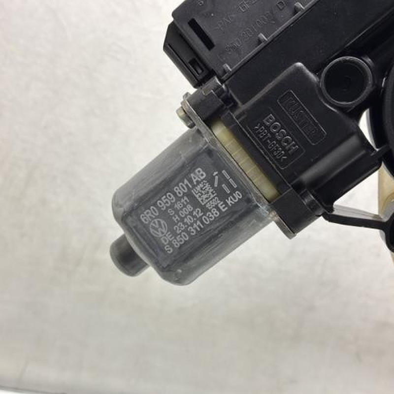 Leve vitre electrique avant gauche VOLKSWAGEN POLO 5 Photo n°7