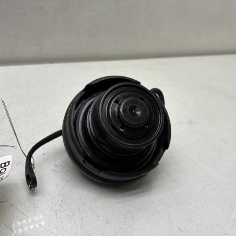 Bouchon de carburant VOLKSWAGEN POLO 5 Photo n°3