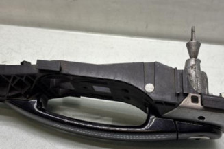 Poignee porte avant gauche VOLKSWAGEN POLO 5