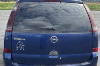 Custode avant gauche OPEL MERIVA A