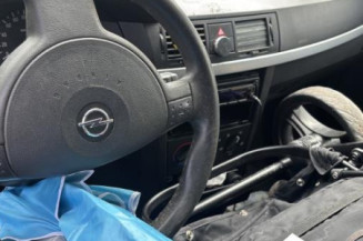 Custode avant gauche OPEL MERIVA A