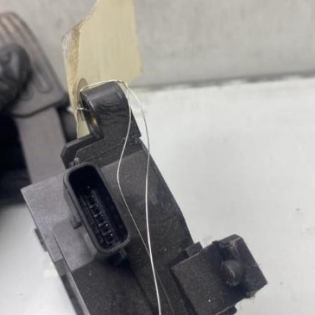 Pedale d'accelerateur NISSAN JUKE 1