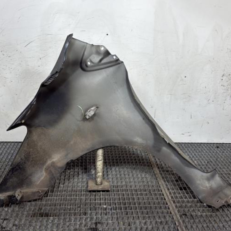 Aile avant droit TOYOTA YARIS 2 Photo n°4