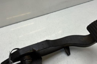 Pedale d'embrayage PEUGEOT 206 Photo n°1