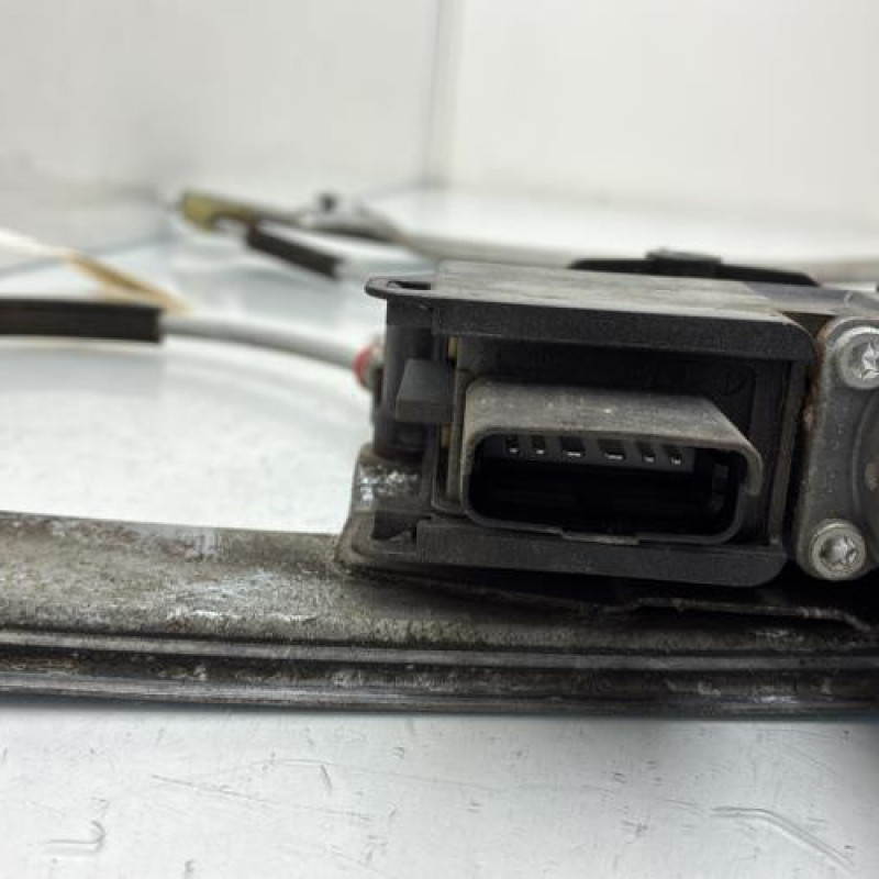 Leve vitre electrique avant gauche CITROEN C5 2 Photo n°6