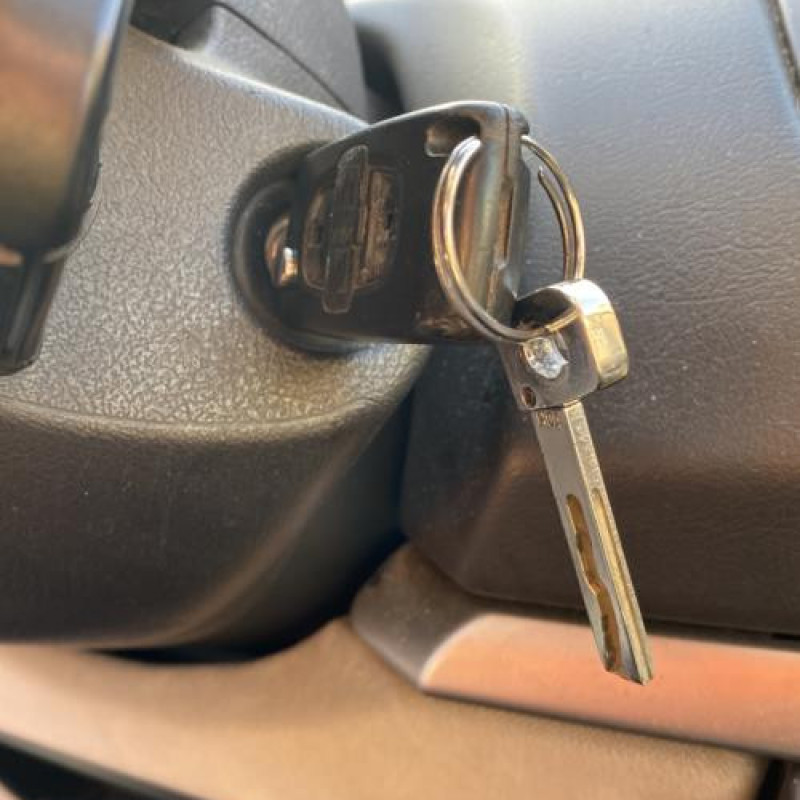 Cremaillere assistee PEUGEOT 807 Photo n°6