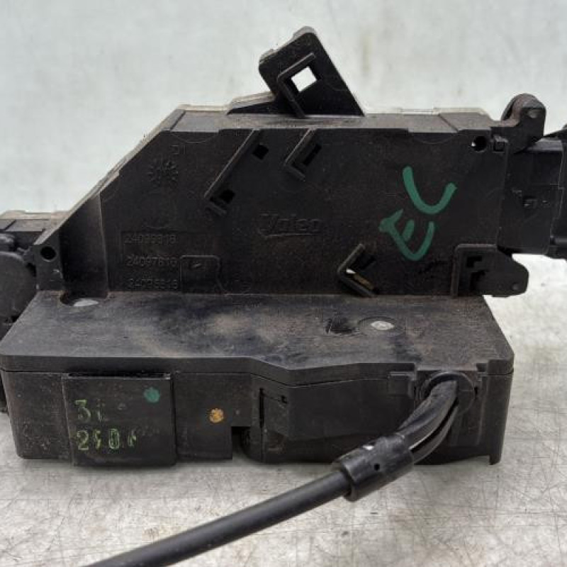 Serrure avant droit PEUGEOT 207 Photo n°2