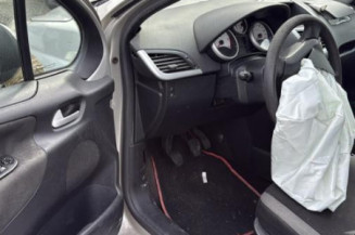 Serrure avant droit PEUGEOT 207