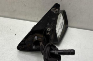 Retroviseur droit PEUGEOT 205