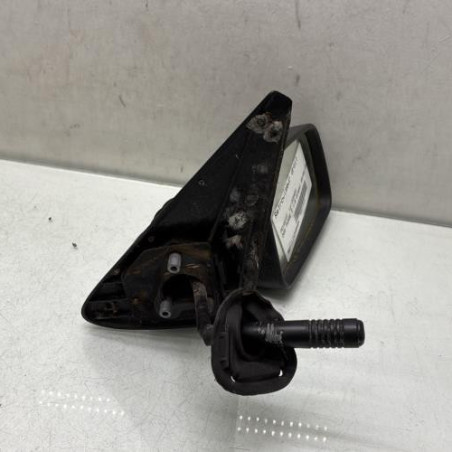 Retroviseur droit PEUGEOT 205