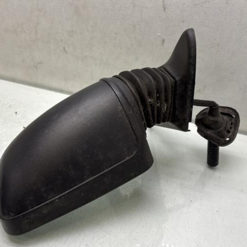 Retroviseur droit PEUGEOT 205 Photo n°4