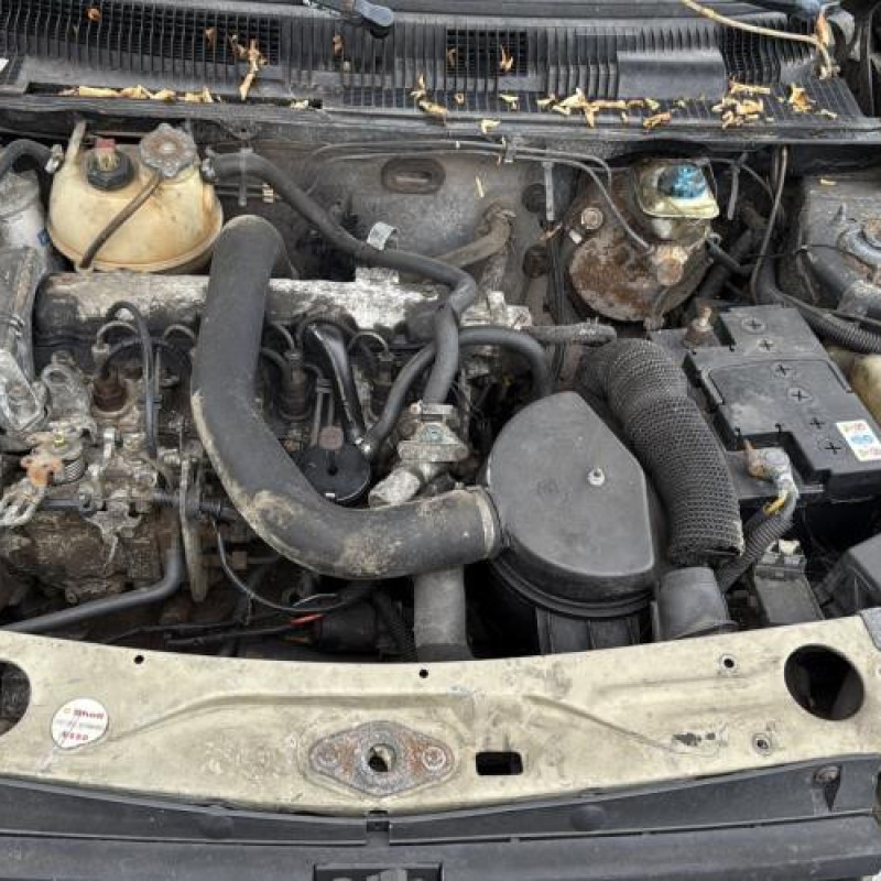 Retroviseur droit PEUGEOT 205 Photo n°13