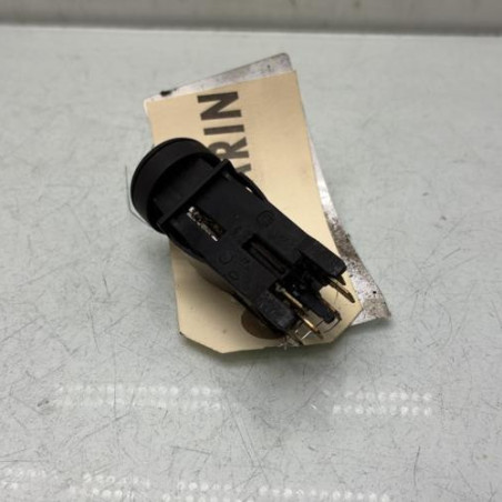 Bouton de warning PEUGEOT 205