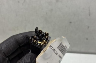 Bouton de warning PEUGEOT 205