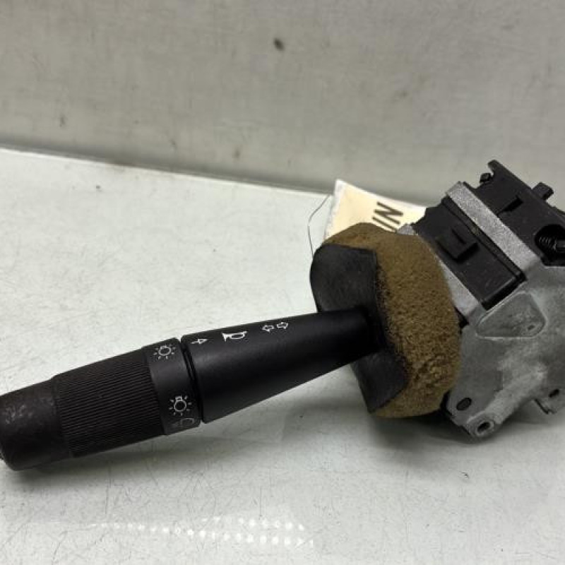 Commodo phare PEUGEOT 205 Photo n°2