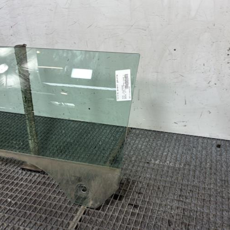 Vitre avant gauche MINI MINI 2 R55 Photo n°3