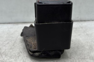 Attache ceinture arriere gauche RENAULT CLIO 2