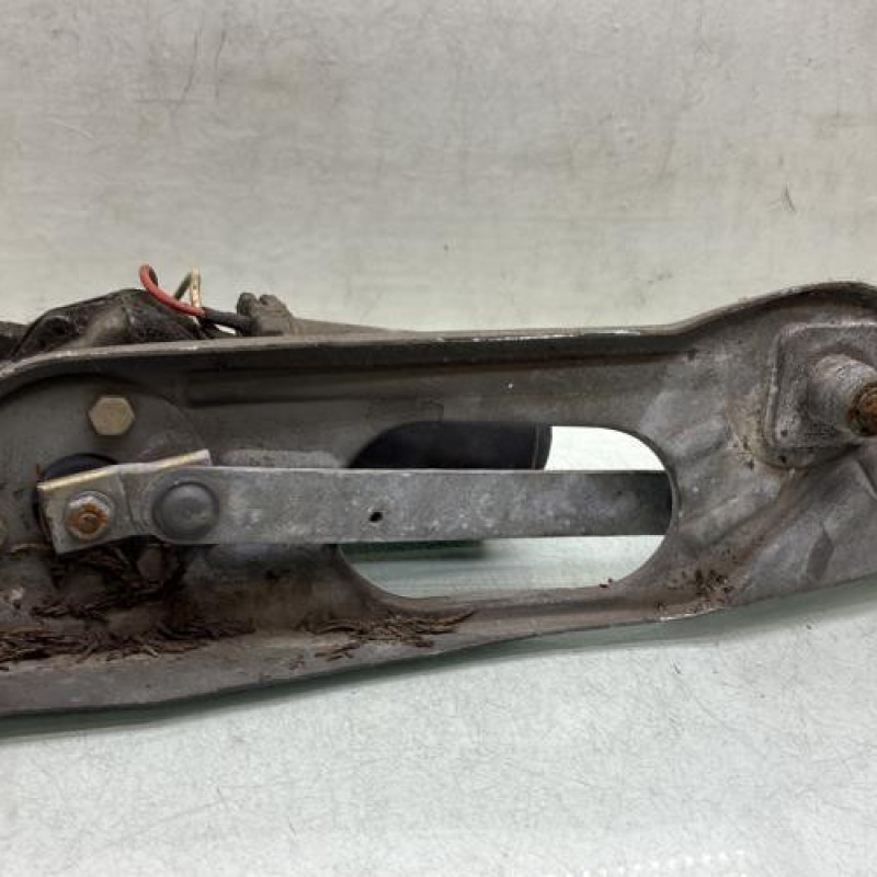 Moteur essuie glace avant CITROEN AX Photo n°1