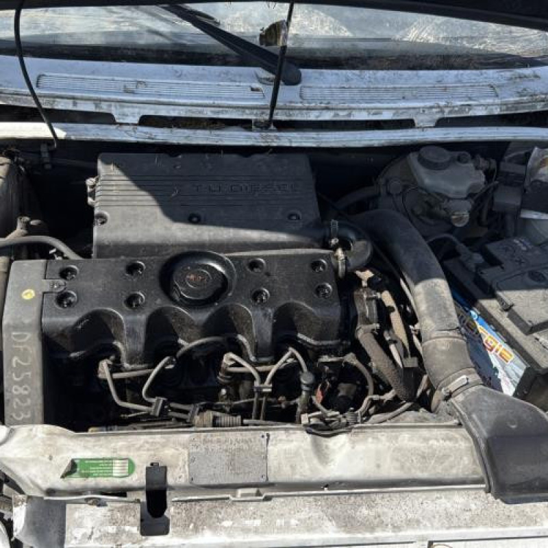 Moteur essuie glace avant CITROEN AX Photo n°19