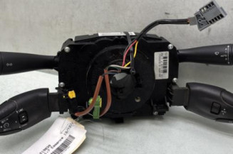 Com (Bloc Contacteur Tournant+Commodo Essuie Glace+Commodo Phare) CITROEN C5 1 Photo n°1