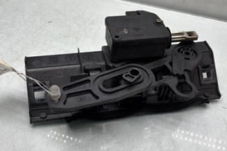 Bouton de coffre PEUGEOT 206